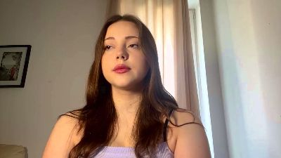JuleeGausman live cam on Cam4