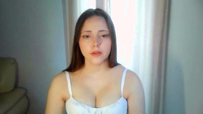 JuleeGausman live cam on Cam4