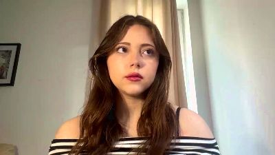 JuleeGausman live cam on Cam4