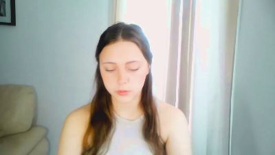 JuleeGausman live cam on Cam4