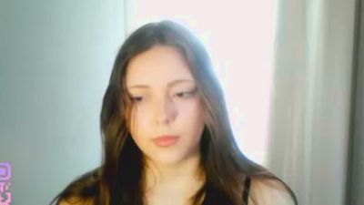 JuleeGausman live cam on Cam4