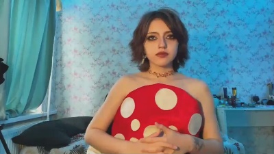 JuleeOrange live cam on Cam4
