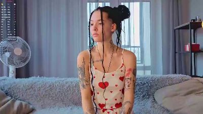 JuliLeithoff live cam on Cam4