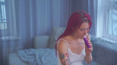 JuliLeithoff live cam on Cam4