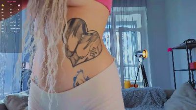 JuliLeithoff live cam on Cam4