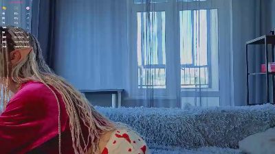 JuliLeithoff live cam on Cam4