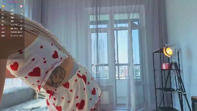 JuliLeithoff live cam on Cam4