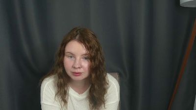JuliaBilodeau live cam on Cam4