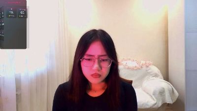 JuliaMaugeri live cam on Cam4