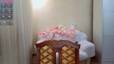 JuliaMaugeri live cam on Cam4