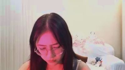 JuliaMaugeri live cam on Cam4