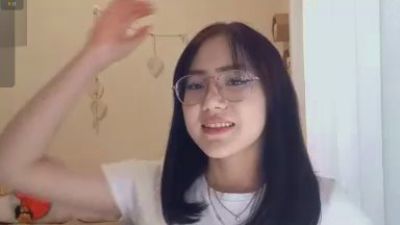 JuliaMaugeri live cam on Cam4