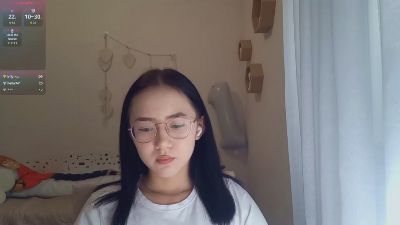 JuliaMaugeri live cam on Cam4