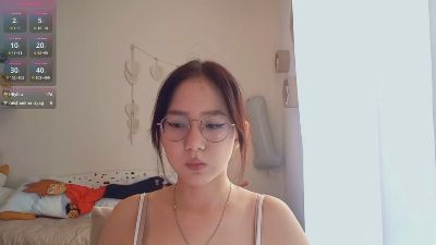 JuliaMaugeri live cam on Cam4