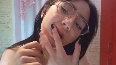 JuliaMaugeri live cam on Cam4