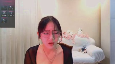 JuliaMaugeri live cam on Cam4