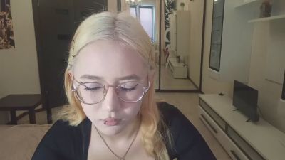 JuliaMaugeri live cam on Cam4