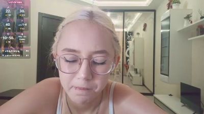 JuliaMaugeri live cam on Cam4