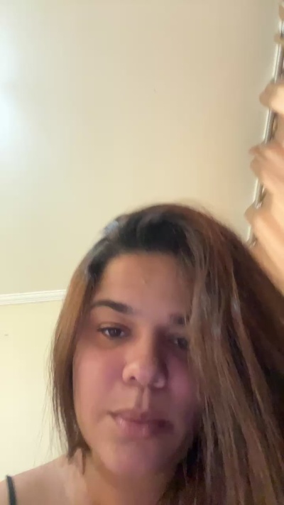 Juliadols live cam profile