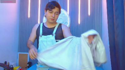Julian_Smith21 live cam on Cam4