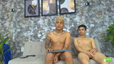 Julian_and_Axel live cam on Cam4