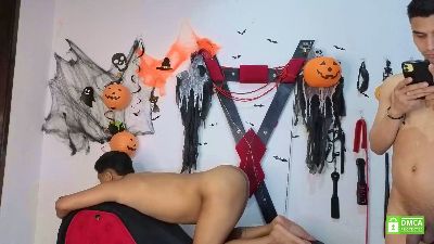 Julian_and_Axel live cam on Cam4