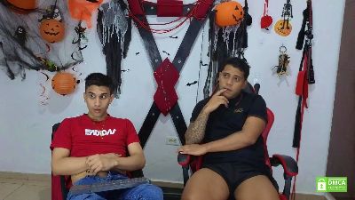 Julian_and_Axel live cam on Cam4