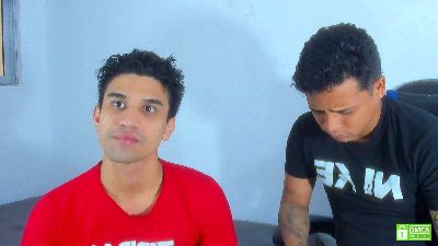 Julian_and_Axel live cam on Cam4