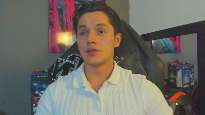 Julian_wallace live cam on Cam4