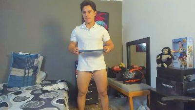Julian_wallace live cam on Cam4