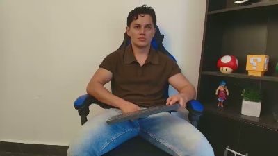 Julian_wallace live cam on Cam4