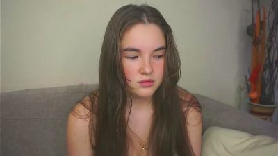 JulianaBlow live cam on Cam4