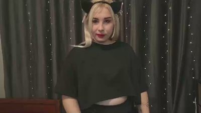 JulianaSonne live cam on Cam4