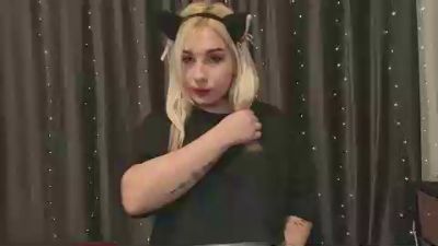 JulianaSonne live cam on Cam4