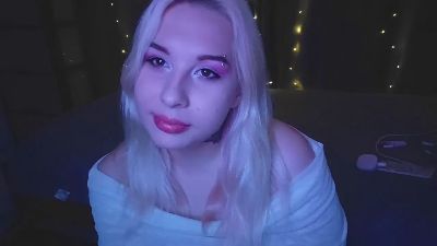 JulianaSonne live cam on Cam4