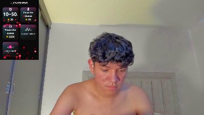 Julianrosse_ live cam on Cam4