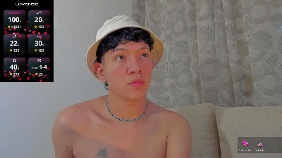 Julianrosse_ live cam on Cam4