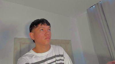 Julianrosse_ live cam on Cam4