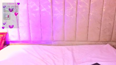 JulieDeep_ live cam on Cam4