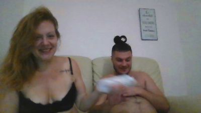JulieLenny live cam on Cam4