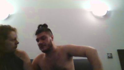 JulieLenny live cam on Cam4