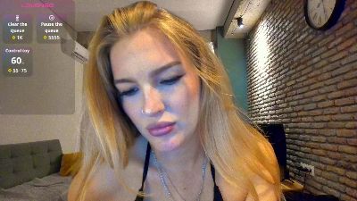 JulietaLane live cam on Cam4