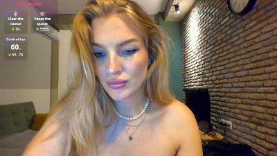 JulietaLane live cam on Cam4