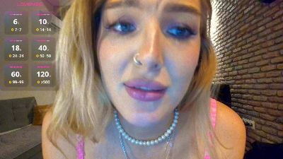 JulietaLane live cam on Cam4