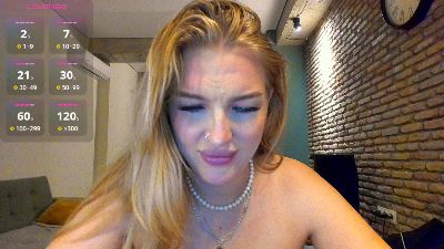 JulietaLane live cam on Cam4