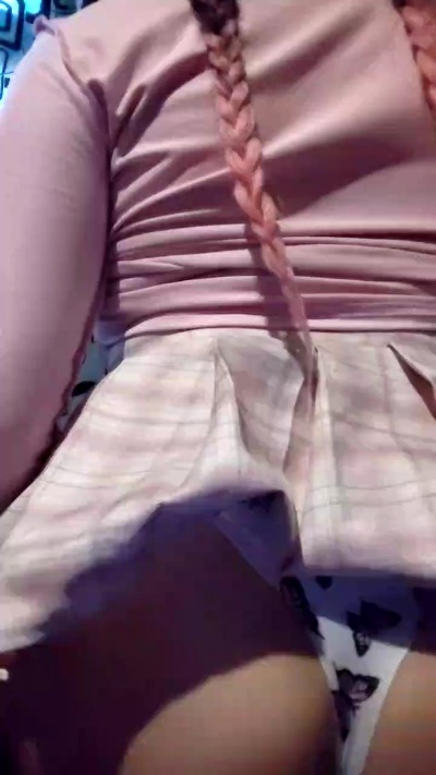 Julietac live cam on Cam4