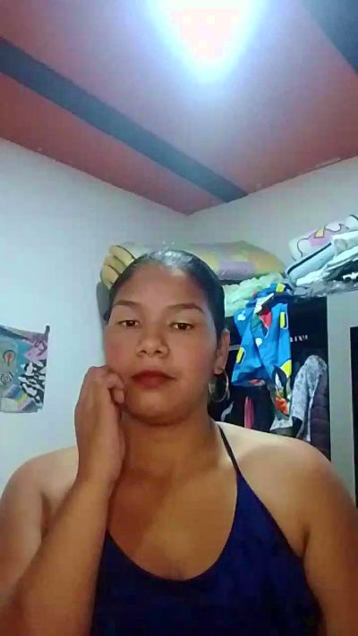 Julieth live cam on UnifiedCams