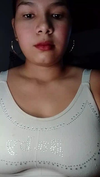 Julieth live cam on Cam4