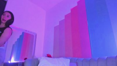 JuliethCruz live cam on Cam4