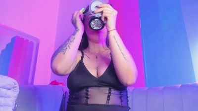 JuliethCruz live cam on Cam4